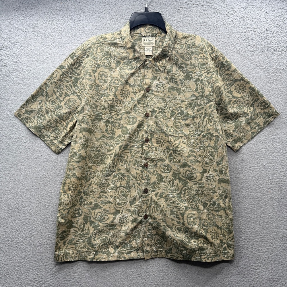Vintage LL. Bean Men's L Short Sleeve Hawaiian Floral Tribal Button Shirt Cotton